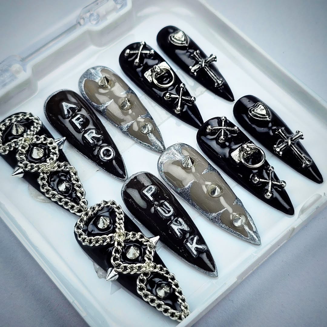 Press on Nails - Afropunk