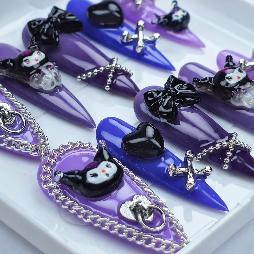 Press on Nails - Kuromi