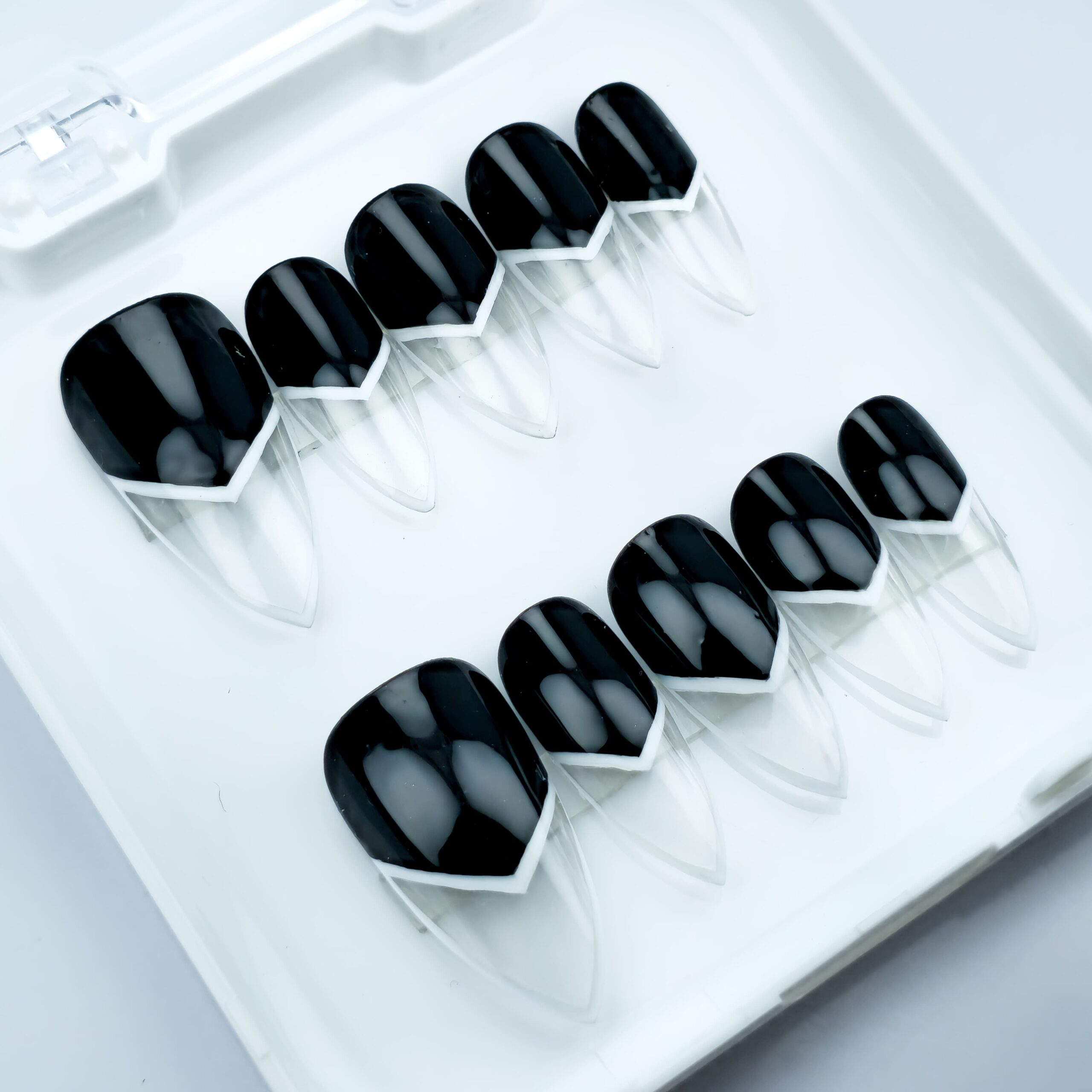 Press on Nails - Dark Crystal