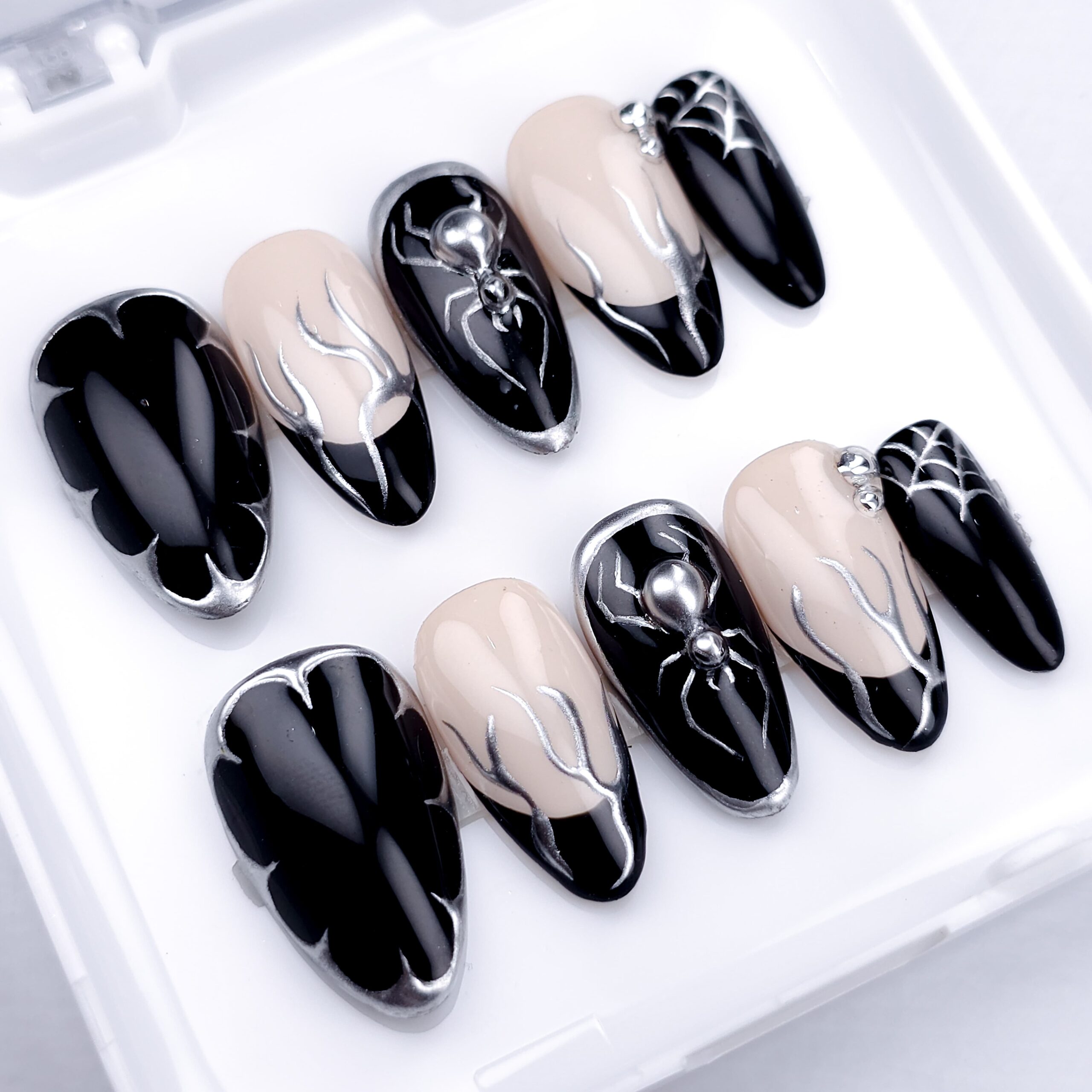 Press on Nails - Poison