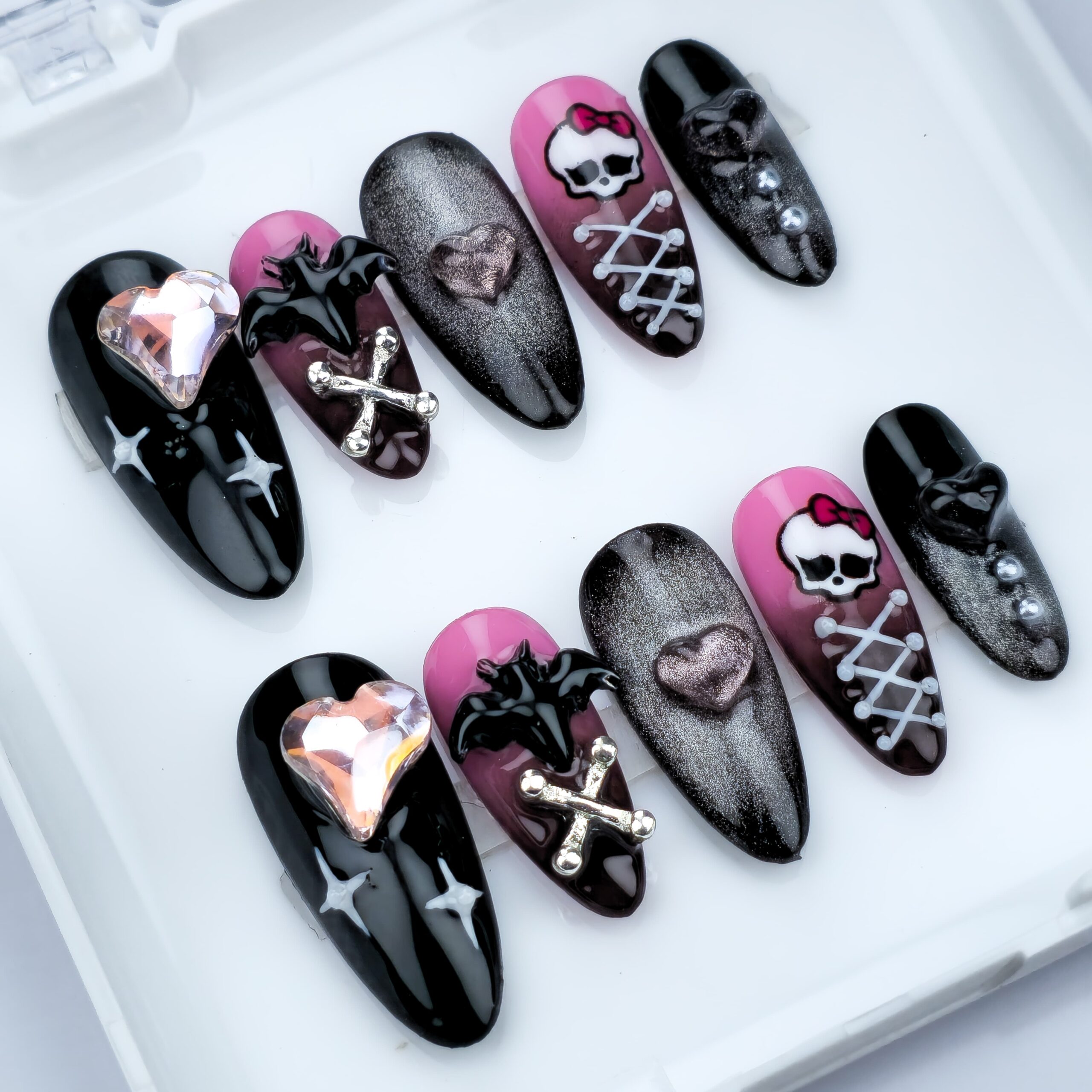 Press on Nails - Monster High