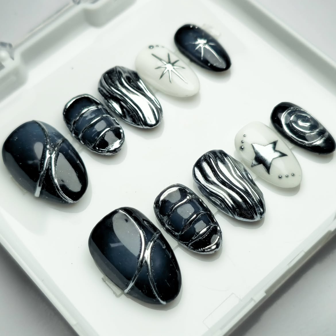 Press on Nails - Overlock - Imagem 2